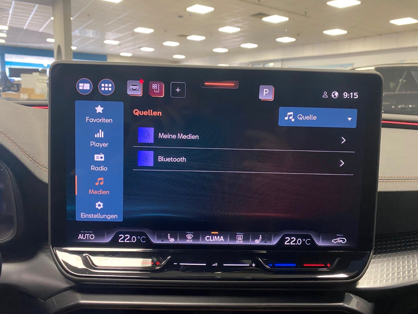 Fahrzeugabbildung CUPRA Leon ST 1.5 eTSI DSG FACELIFT MHEV+5 J. GARANTIE