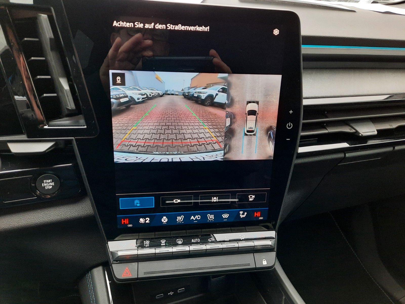 Renault Rafale - Bild 15