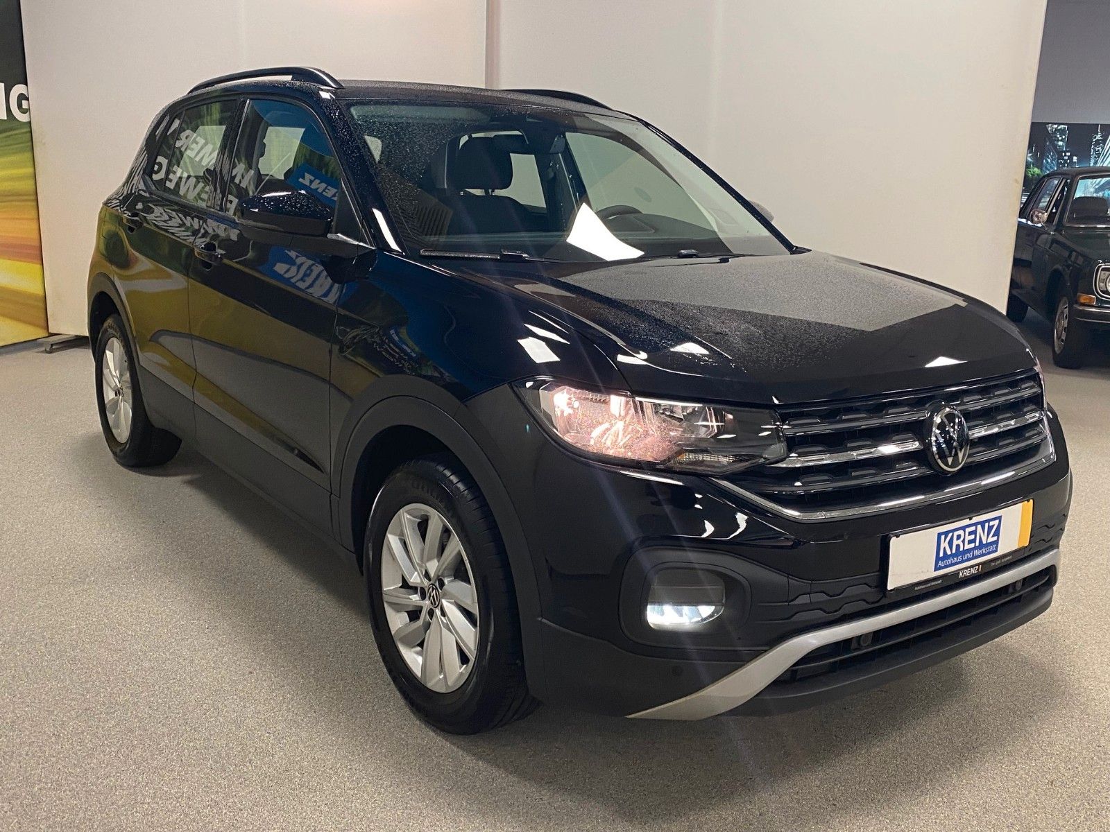 Fahrzeugabbildung Volkswagen T-Cross 1.0 TSI DSG+LIFE+SITZHEIZUNG+KLIMATRONIC