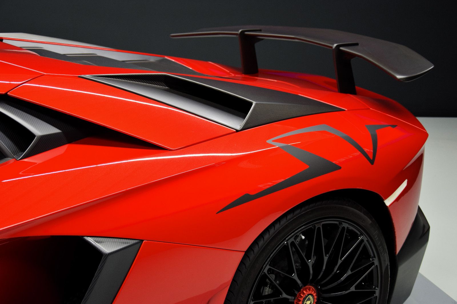 Fahrzeugabbildung Lamborghini Aventador LP 750-4 SV Superveloce Lift Carbon