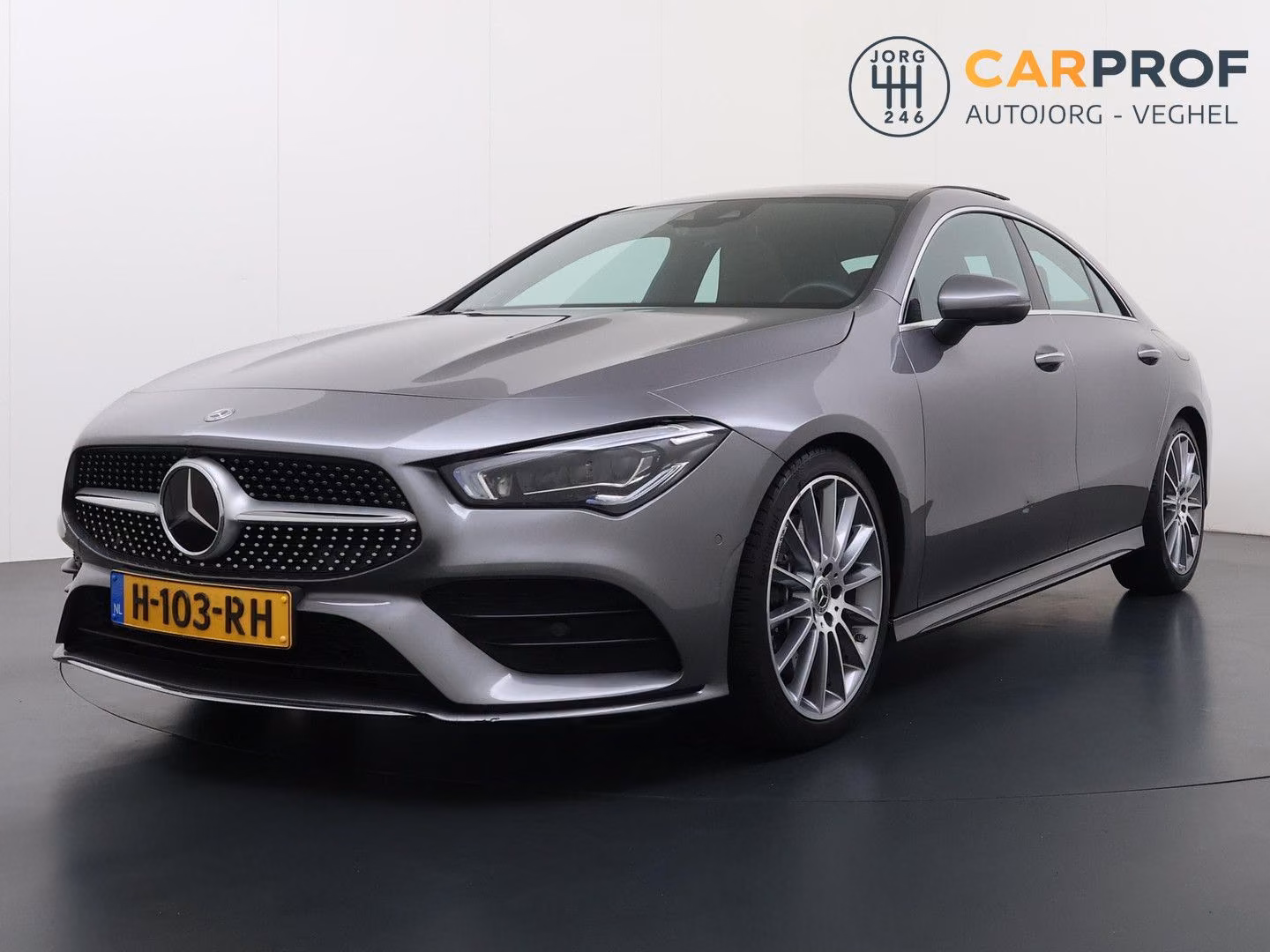 Mercedes-Benz CLA 250 4MATIC Premium Plus AMG | Pano | Leder |