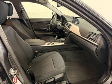 BMW 320 - 11
