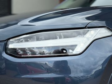 Volvo XC90 - 3