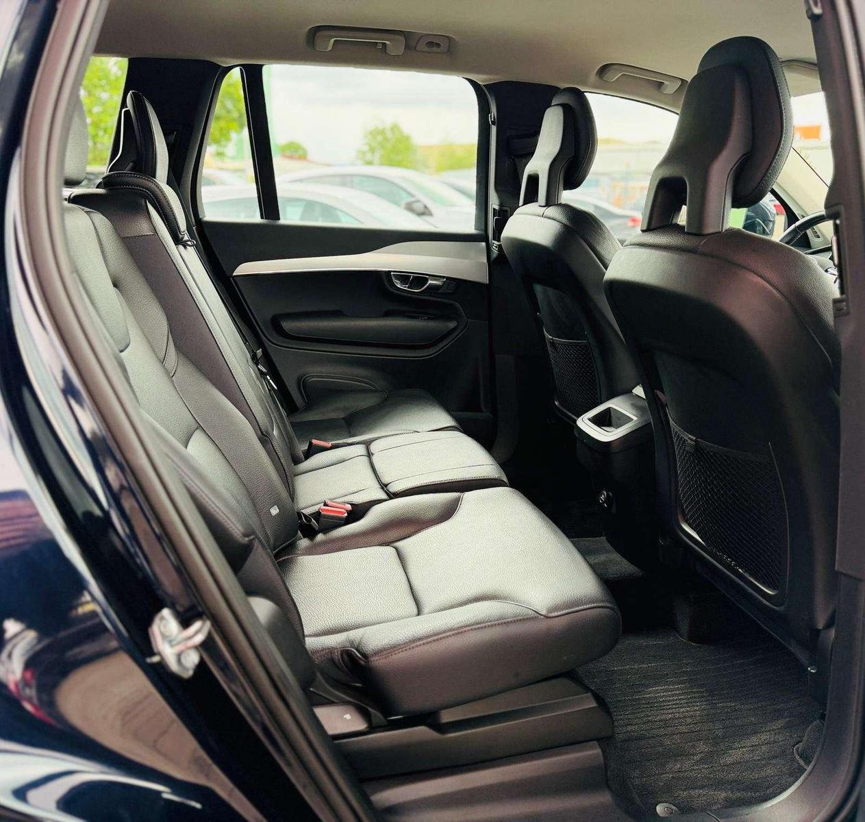 Volvo XC90 Momentum AWD Service Neu AHK