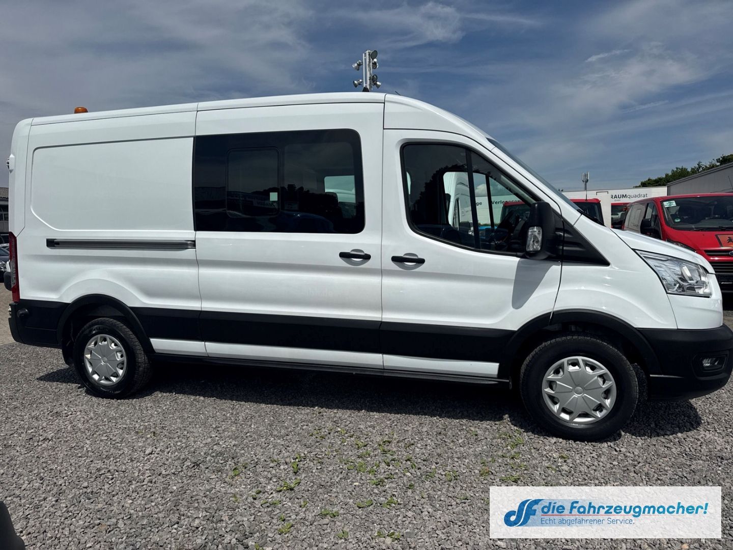 Fahrzeugabbildung Ford Transit Kasten 350 L3 Trend 2.0 MIXTO AHK CarPla