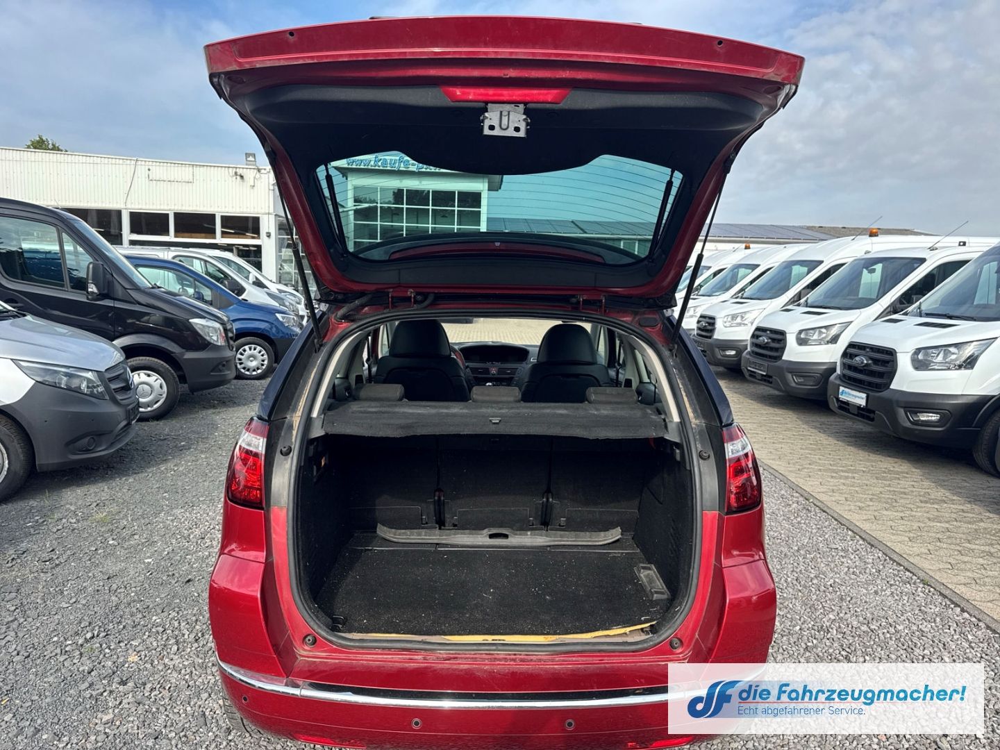 Fahrzeugabbildung Citroën C4 Picasso Exclusive 1.6 HDi 110 FAP *EXPORT