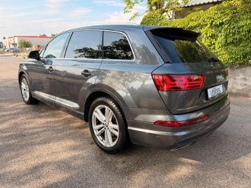 Audi Q7 - 5