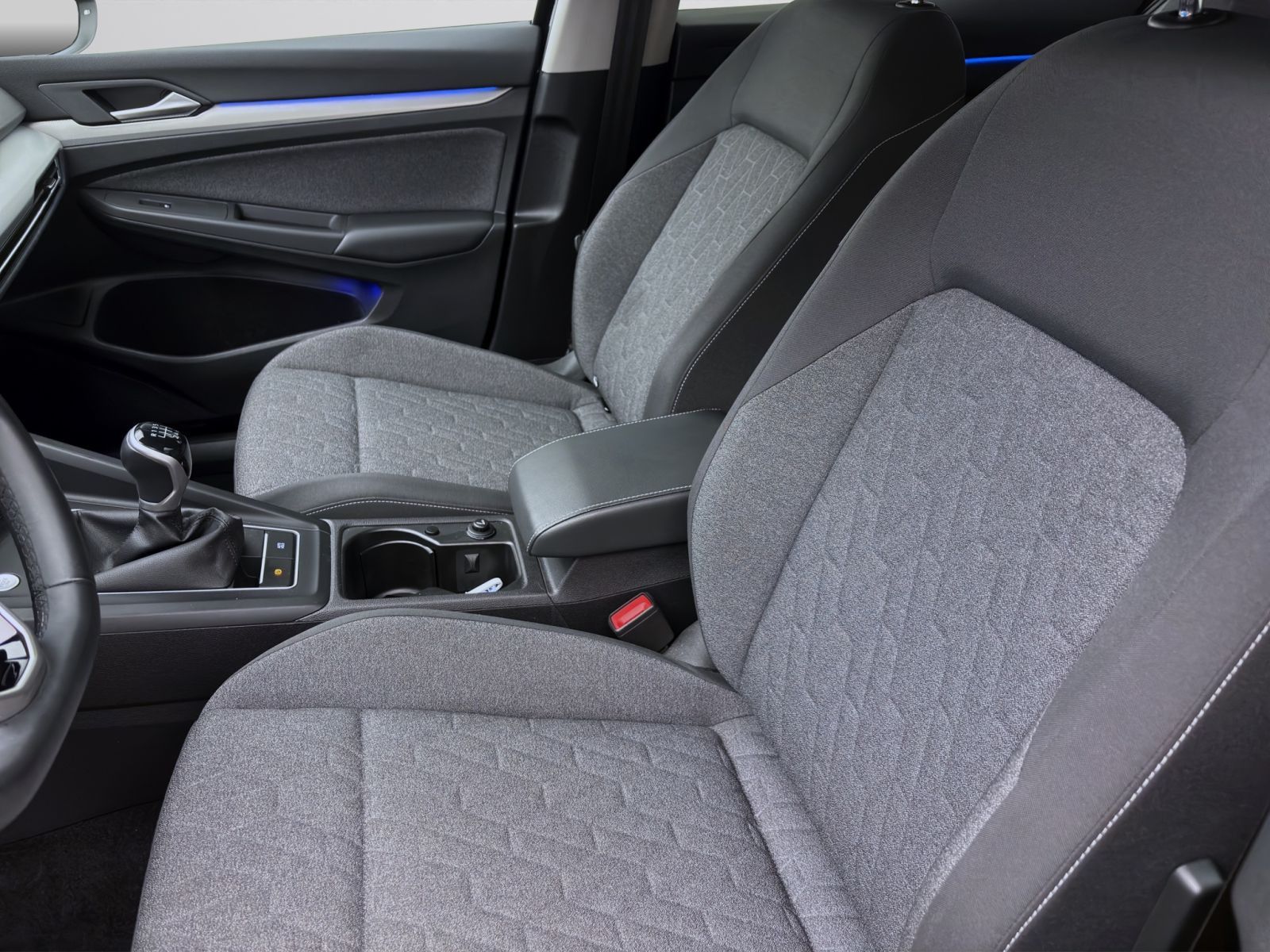 Volkswagen Golf - Bild 9