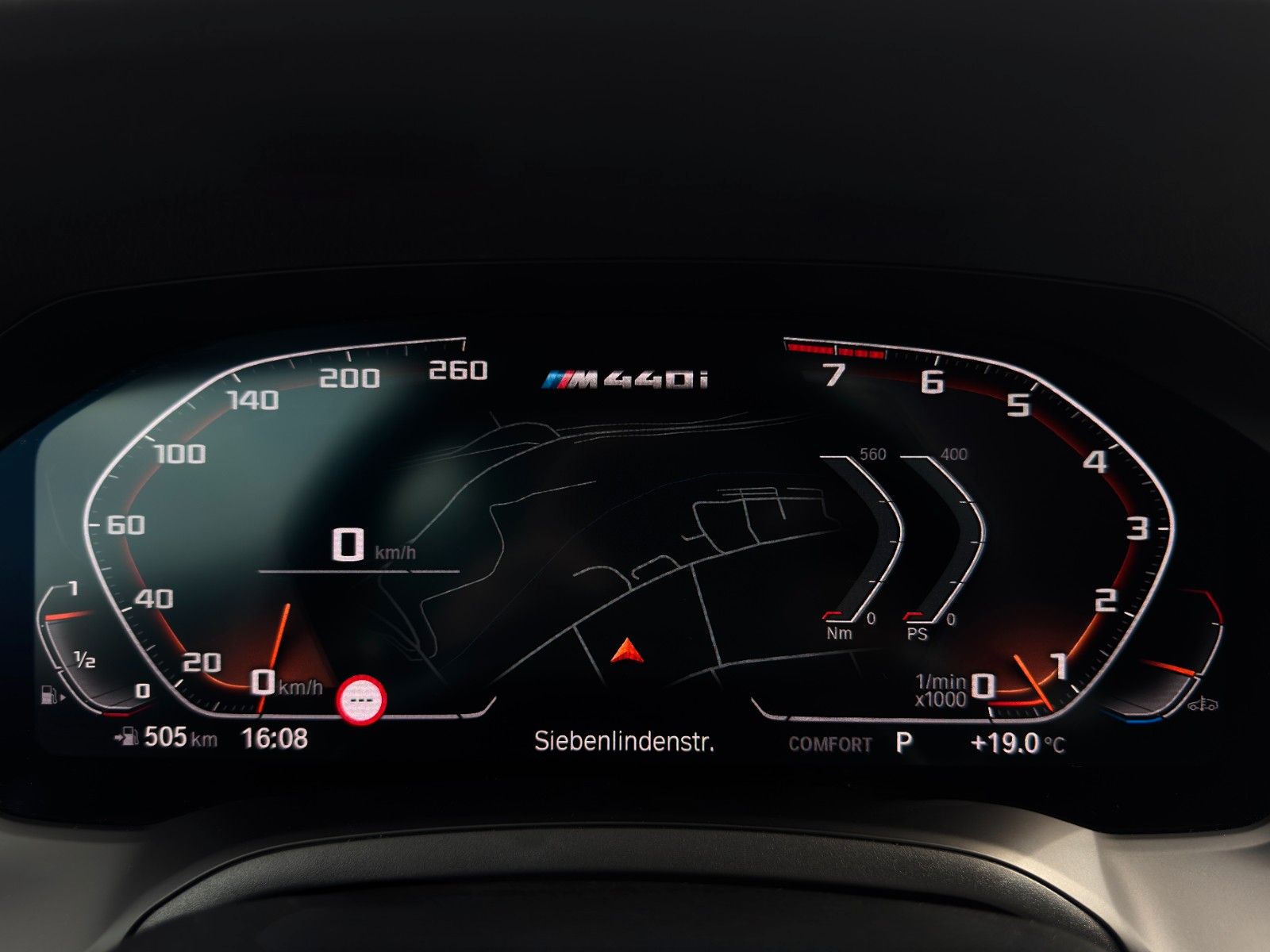 Fahrzeugabbildung BMW M440i xDrive Coupe Edelholz Laser Memory HuD H&K