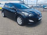 Hyundai i30 1.4 GARANTIE KLIMAANLAGE ALUFELGEN TÜV NEU - Hyundai i30 Gebrauchtwagen in Oberhausen