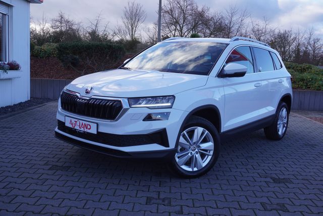 Skoda Karoq 1.5 TSI DSG LED ACC Navi Sitzheizung AHK