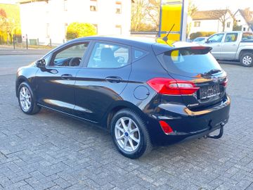 Bild 25 Ford FIESTA COOL & CONNECT