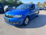 Skoda Rapid Spaceback Style DSG Navi*Panorama*SHZ - Skoda Rapid mit Diesel-Antrieb
