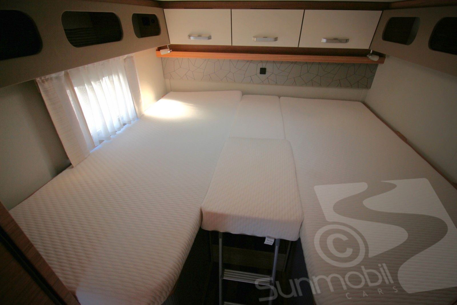 Fahrzeugabbildung Weinsberg CaraCompact MB 640 MEG Pepper Automatik 170 PS