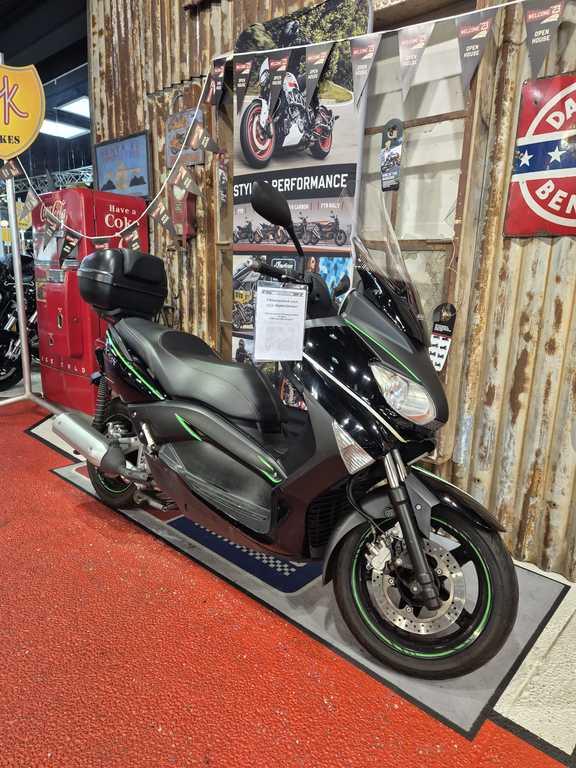 Yamaha YP250R  X-MAX 