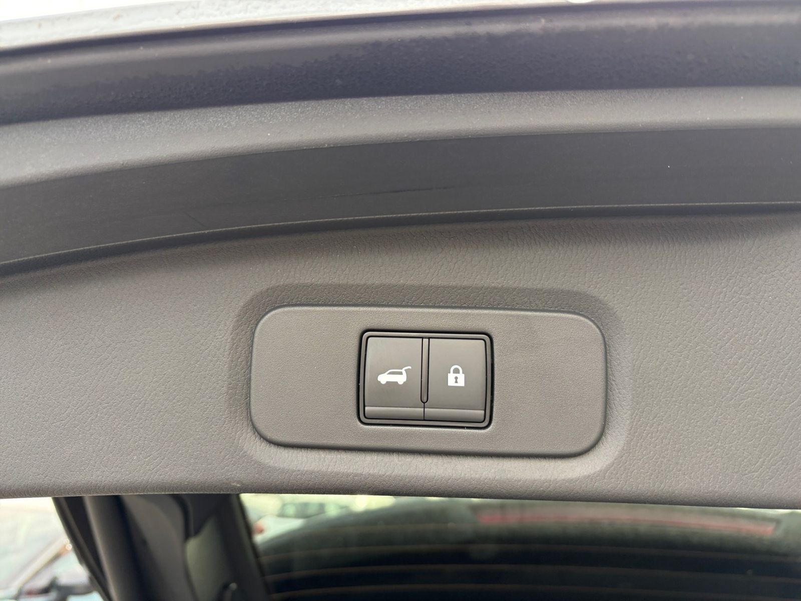 Fahrzeugabbildung Nissan Qashqai 1.3 DIG-T MHEV N-Connecta*Winterpaket*