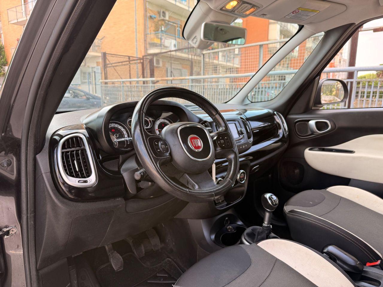 Fiat 500L 2015 — photo 12