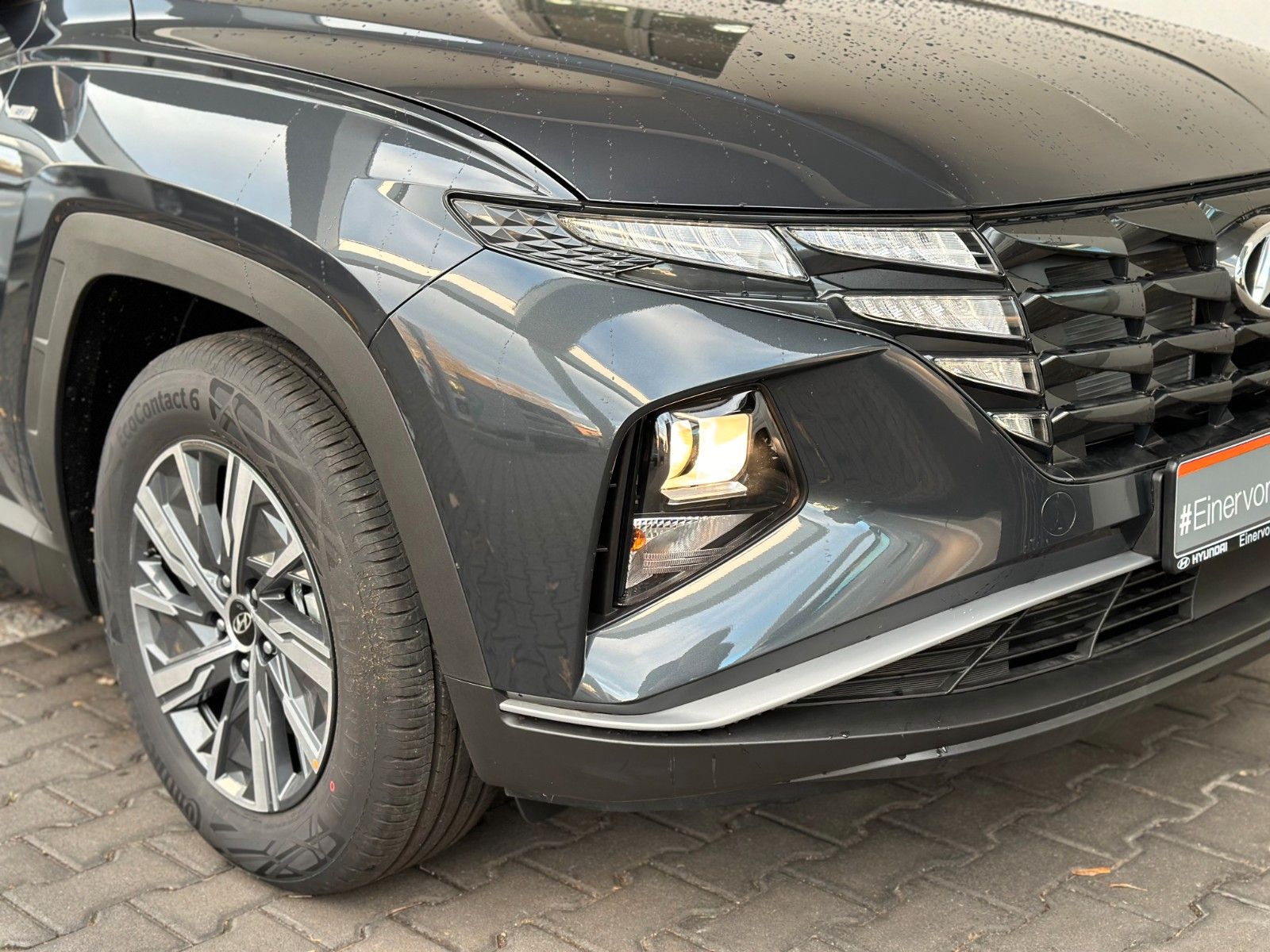 Fahrzeugabbildung Hyundai Tucson Select 1.6l 150PS Navi/SHZ!