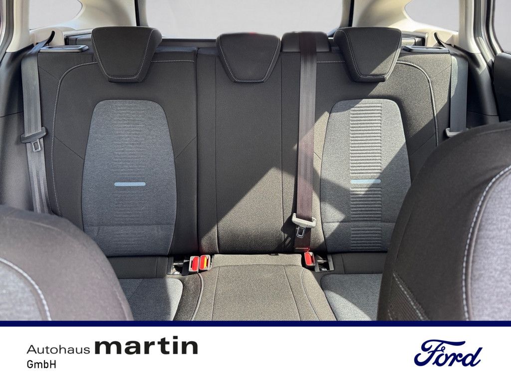 Fahrzeugabbildung Ford Focus 1.5 Active USB KAMERA BT PDC SHZ NAVI LED
