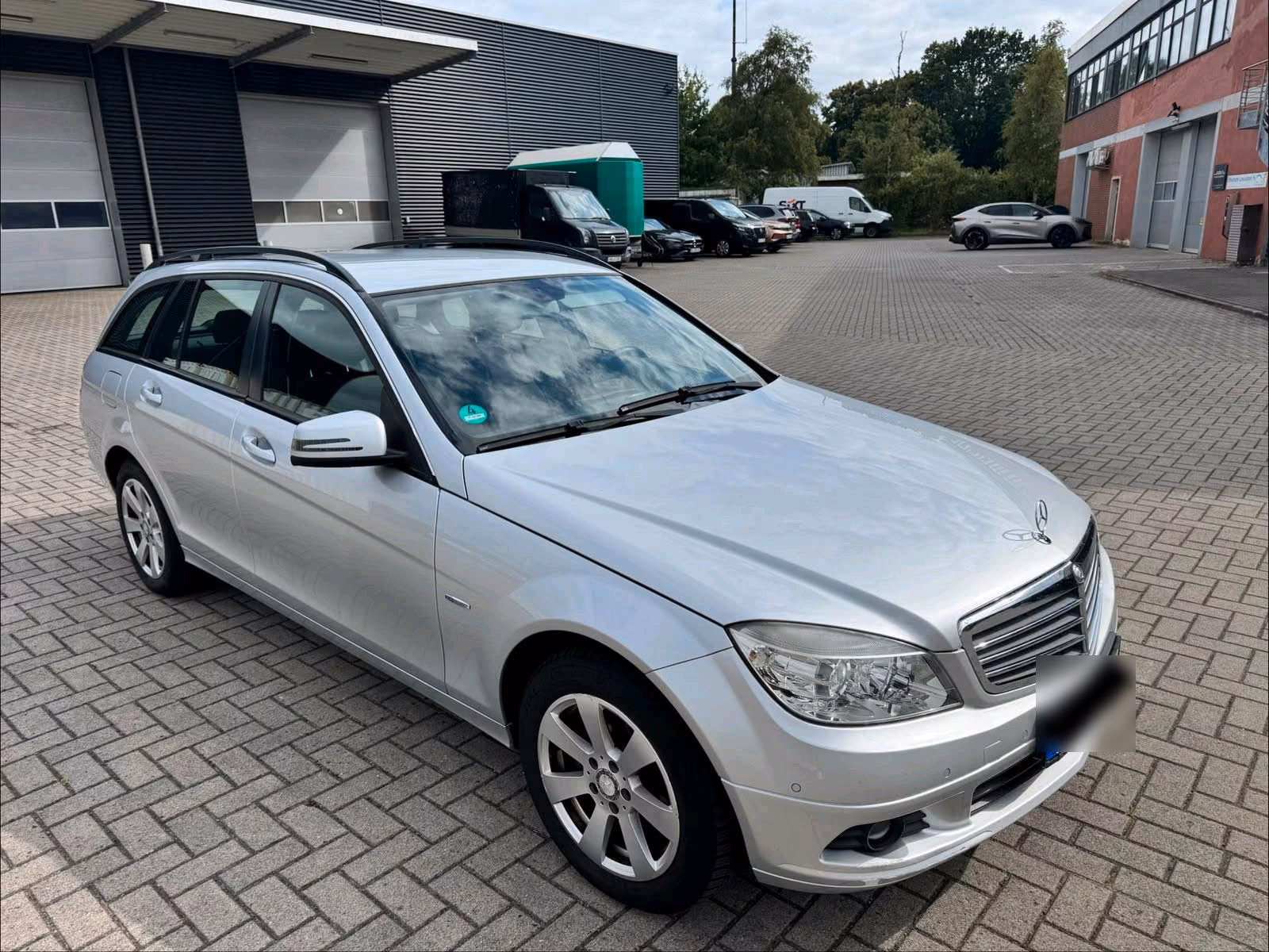 Mercedes-Benz C200, 2010