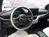 Fiat 500 e La Prima by Bocelli 87KW PANO/LED/KAM/ACC - Fiat 500: La Prima