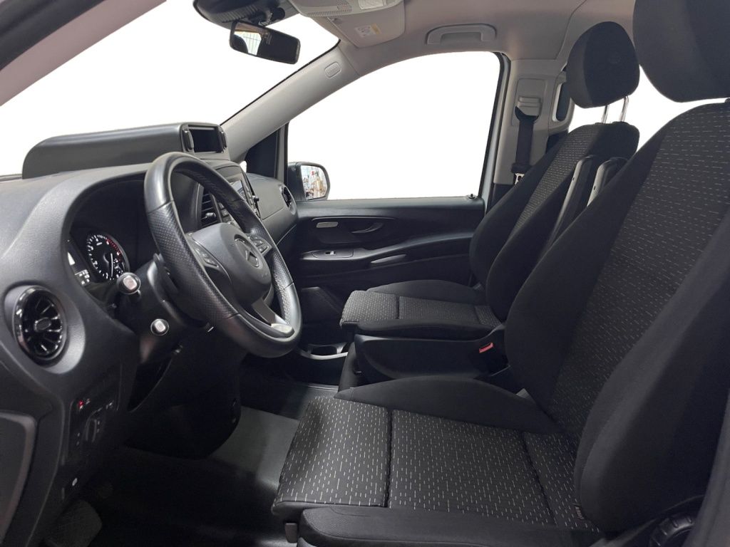 Mercedes-Benz Vito 114 Tourer 8-Sitzer Navi Cam PTS foto 8