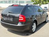 Skoda Octavia Combi Elegance*Tüv - gebrauchte Skoda Octavia aus dem Jahr 2005