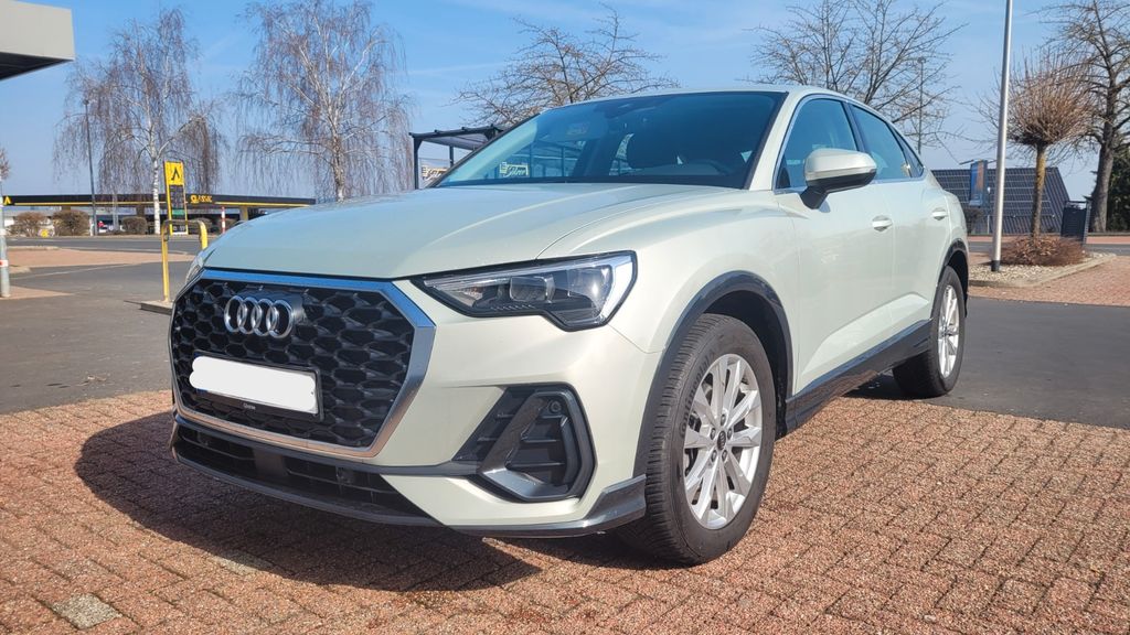 Image of Audi Q3