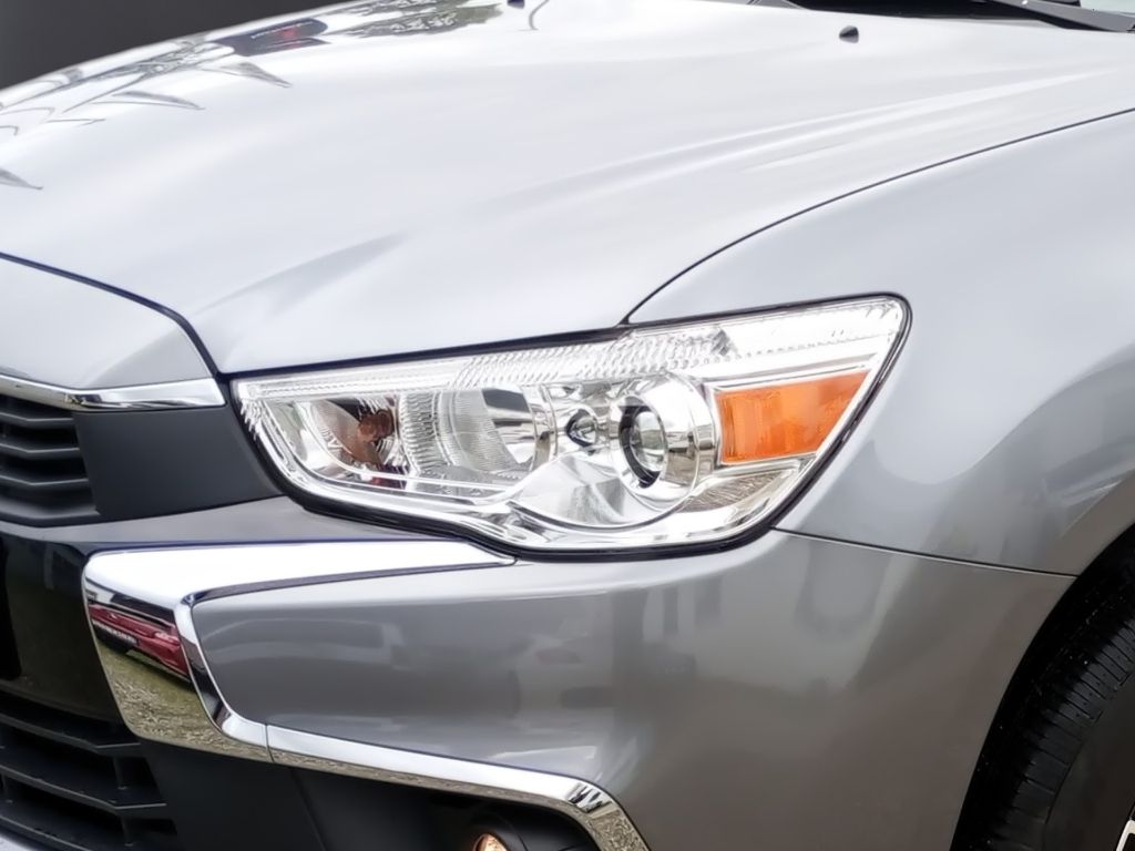 Fahrzeugabbildung Mitsubishi ASX 1.6 Edition 100 mit Smart Link Navigation