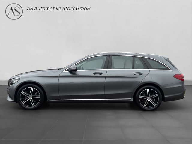 Fahrzeugabbildung Mercedes-Benz C 180 T Avantgarde+LED+Navi+Kamera+Spur+AHK