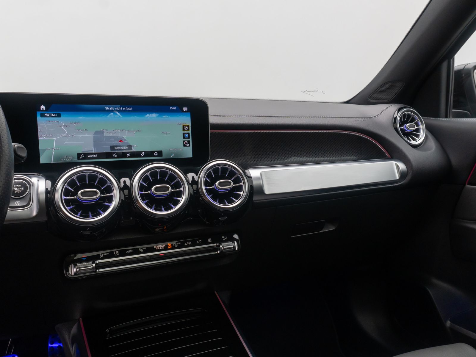 Fahrzeugabbildung Mercedes-Benz GLB 220d AMG Line SoundSys 360&deg;Panorama Standhzg