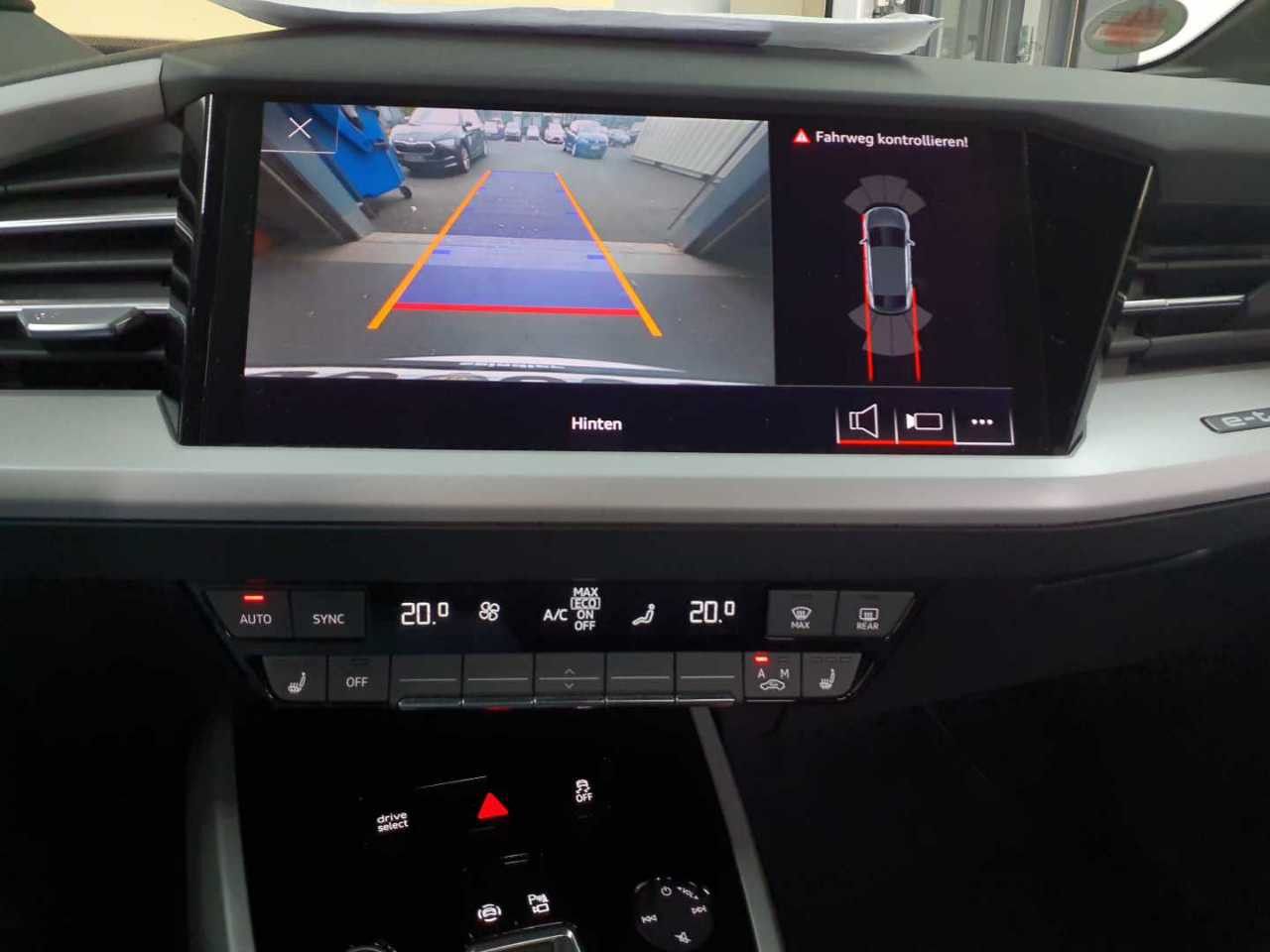 Audi Q4 e-tron - Bild 4