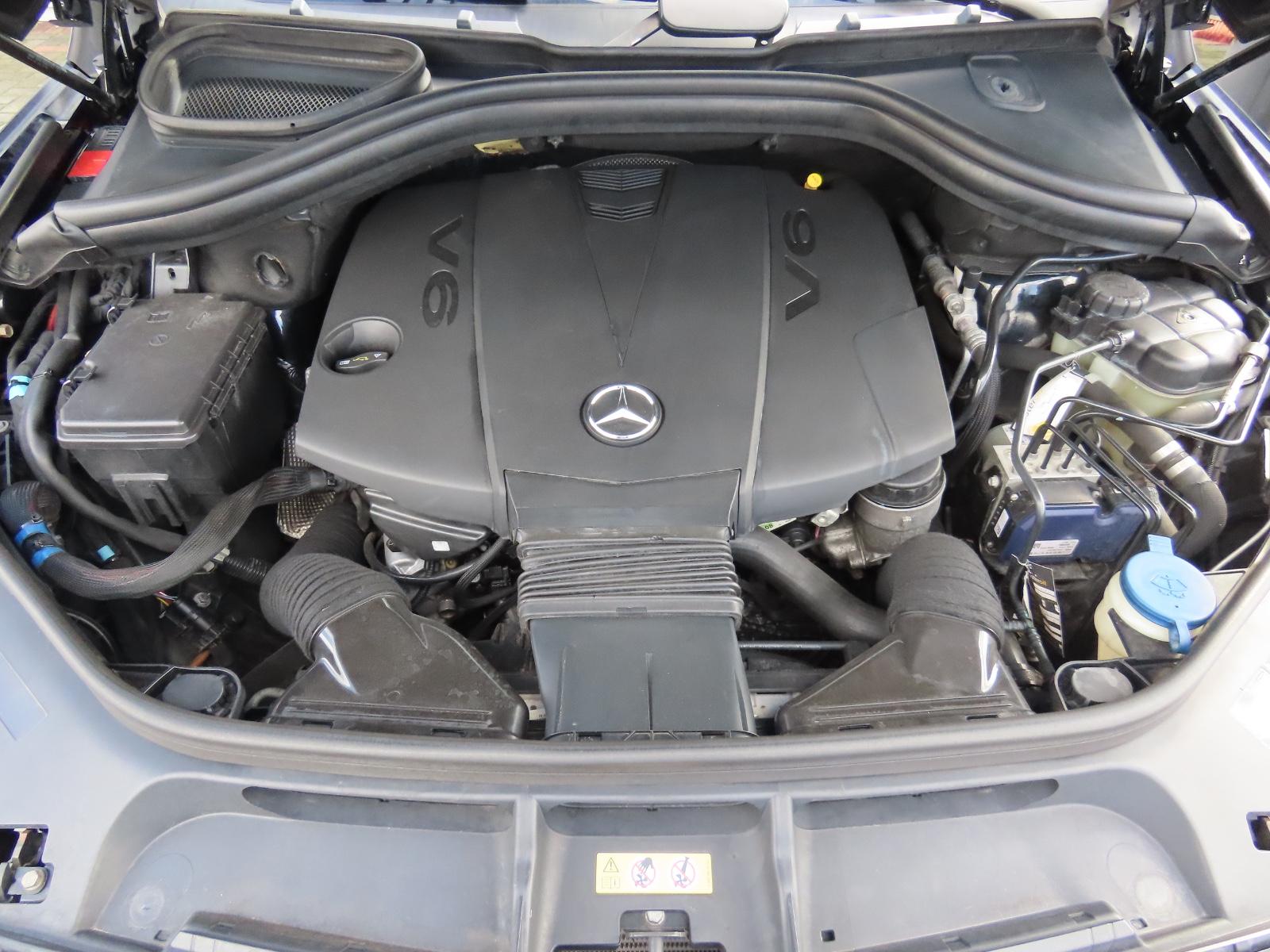 Mercedes-Benz ML 350 BlueTEC 4MATIC Autom. Leder 360° AHK