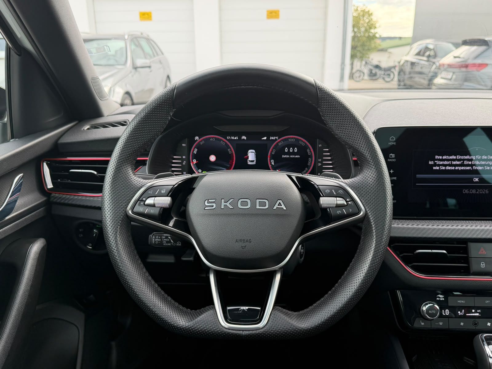 Fahrzeugabbildung SKODA Kamiq 1.5 TSI DSG Monte Carlo PANO*MATRIX*5J.GAR