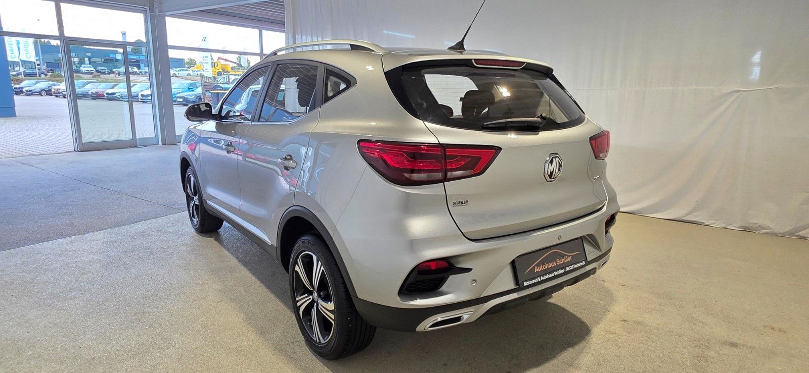 MG ZS