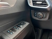FORD Tourneo Courier 1.0 EcoB. Aut. Active AHK 5J GAR bei Autohaus Landmann & Maier OHG
