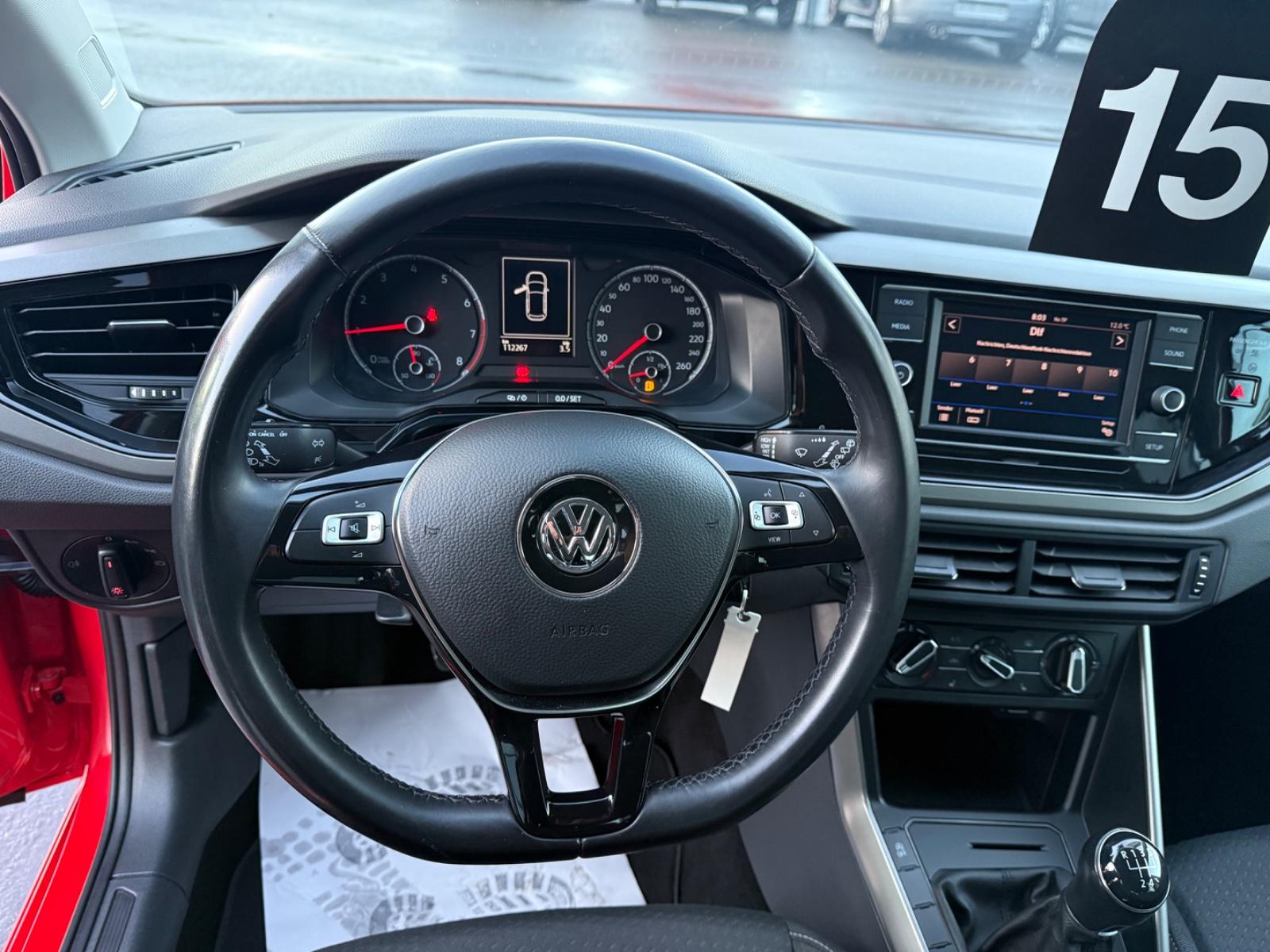 Volkswagen Polo VI Comfortline*SHZ*FSP*TEMPOMAT*ALU*TÜV NEU