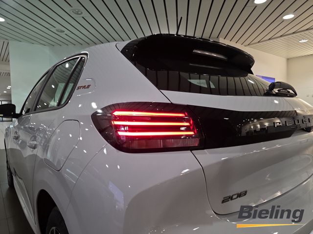 208 STYLE Sitzheizung, Carplay, Android Auto