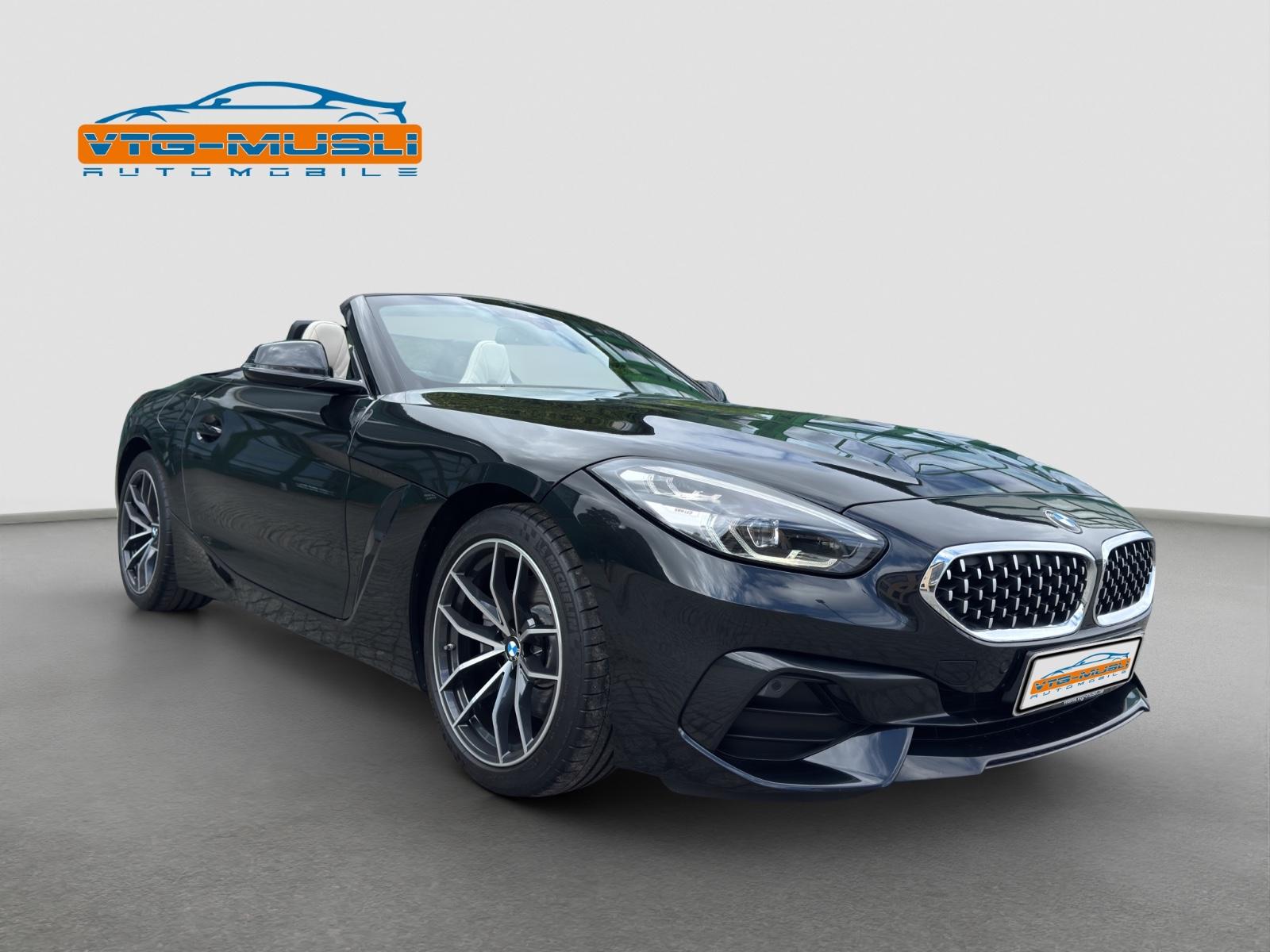 BMW Z4 Roadster 30 i Sport Line * Open Air Paket *