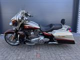 Harley-Davidson STREET  GLIDE  CVO  FLHXSE2 - Motorräder in Ludwigshafen