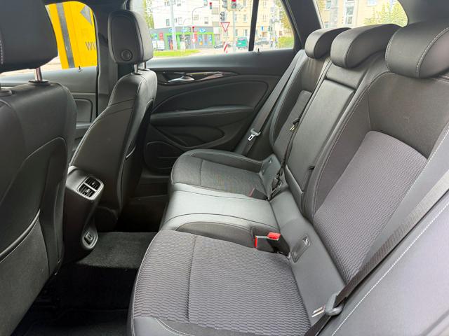 Opel Insignia ST 2,0D Aut.Elegance Navi/AHK/Memory/SH