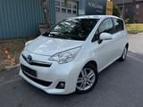 Toyota Verso-S/TÜV/1.HAND/R.KAMERA/SCHECKHEFT - weiße Toyota Verso-S