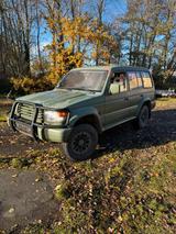 Mitsubishi Pajero V20 3,0l Benziner - Mitsubishi Pajero: 3.0