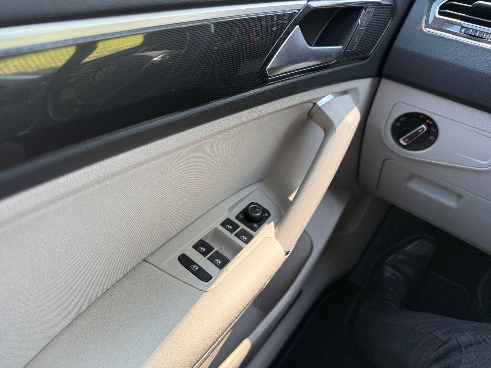Tiguan 2,0 TSI Highline 4x4 Navi LED AHK
