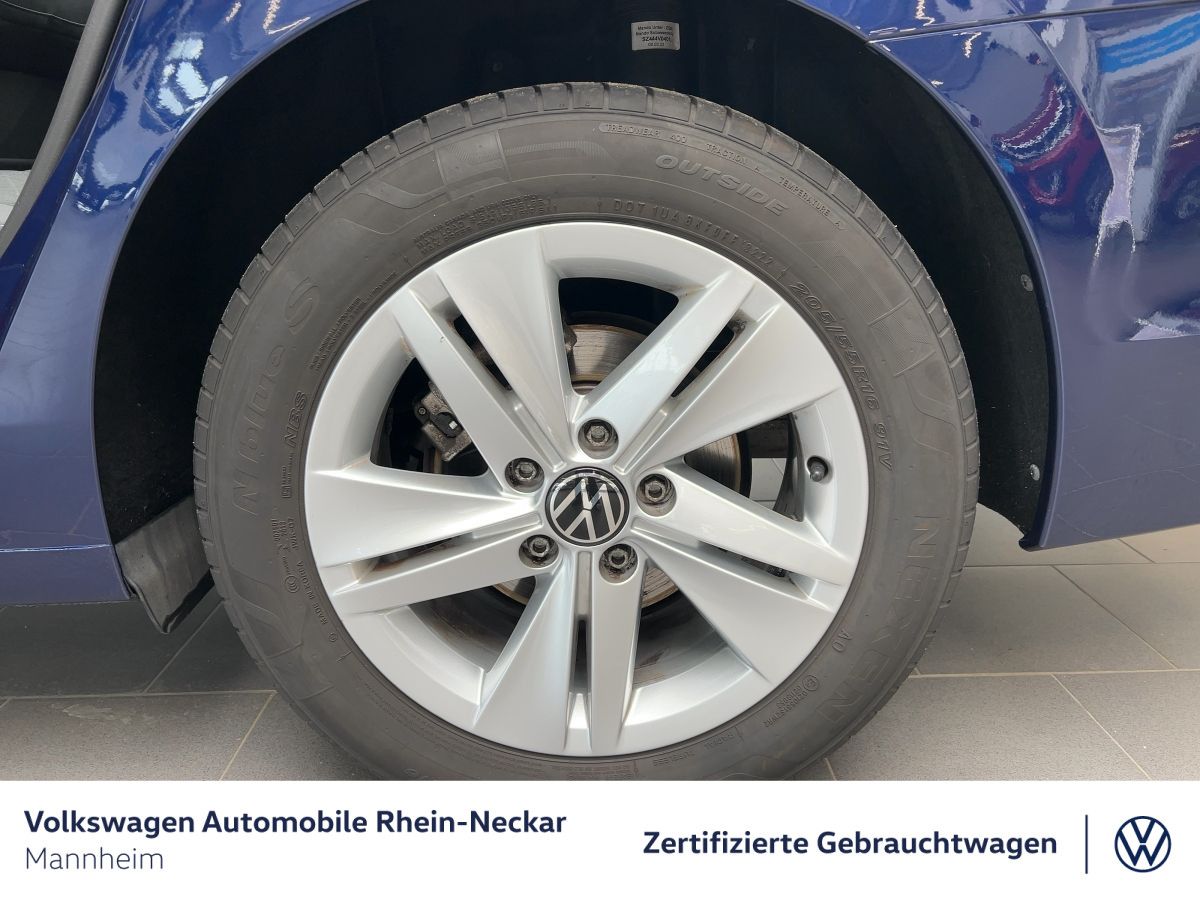 Volkswagen Golf - Bild 16