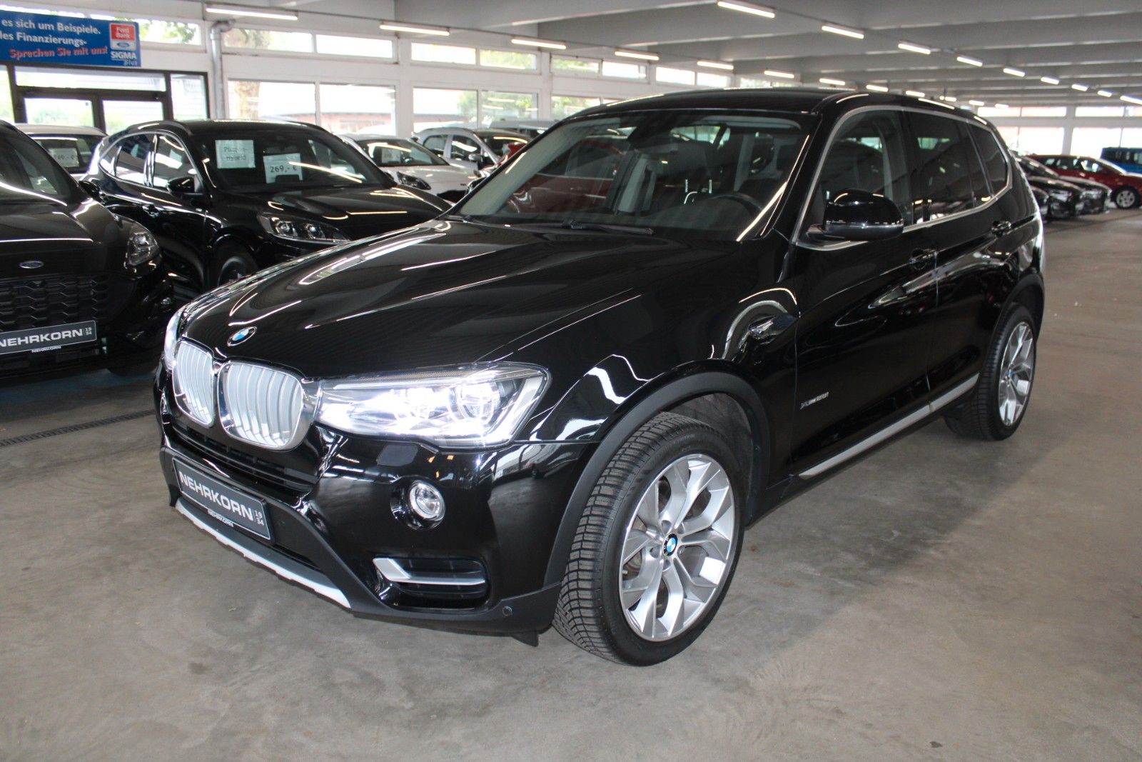 Fahrzeugabbildung BMW X3 xDrive28i xLine Aut. AHK HUD LEDER STDHZ uvm.
