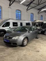 Volkswagen Golf 1.6 Trendline *KlimaTronic*SHZ*Temp*