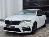 Skoda Octavia Combi RS 245/PANO/LED/163.300km