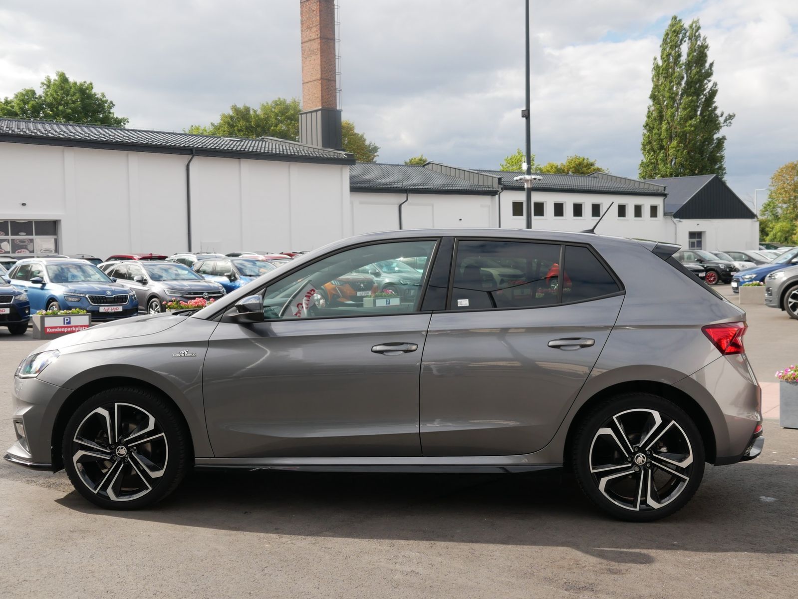 Skoda Fabia 1.0 Monte Carlo LED ACC Sitzheizung DAB imagem 2