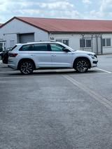 Skoda Kodiaq 2.0 TSI DSG 4x4 Sportline Sportline - Skoda Kodiaq: Sportline